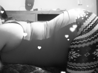 WAPWAP webcam girl as a performer. Gallery photo 1.