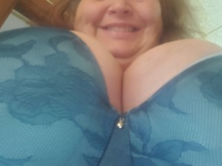 Susie_QueXO webcam girl as a performer. Gallery photo 3.