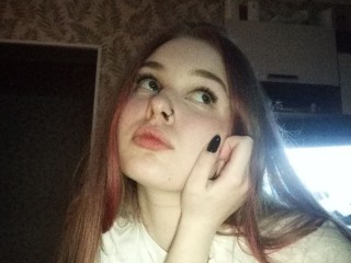 BellaTennant webcam girl as a performer. Gallery photo 2.