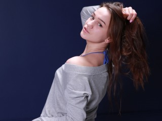 LanaDols webcam girl as a performer. Gallery photo 1.