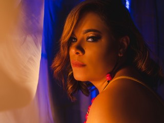 Zarha_Jones webcam girl as a performer. Gallery photo 1.