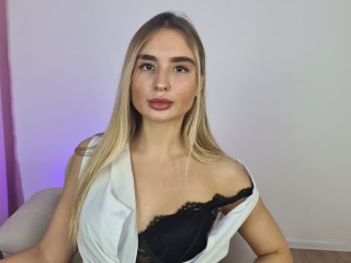 Perfect_Ella webcam girl as a performer. Gallery photo 1.