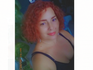 Indexed Webcam Grab of Sexycurvymature