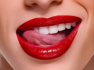 SAMANTHA_GREENS webcam girl as a performer. Gallery photo 1.