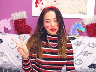 KaolinHotGirl webcam girl as a performer. Gallery photo 2.