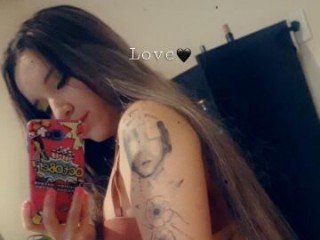 Courtney_Sweety webcam girl as a performer. Gallery photo 1.