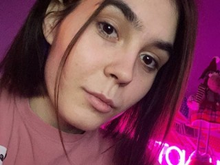 MonikaQueen webcam girl as a performer. Gallery photo 1.