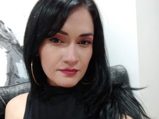 GreicyHarris webcam girl as a performer. Gallery photo 1.