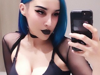 Indexed Webcam Grab of Gothiccbabe