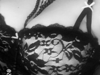 Indexed Webcam Grab of Sterling_lace
