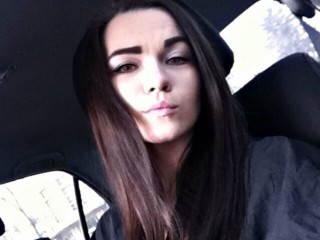 PatriceLin webcam girl as a performer. Gallery photo 1.