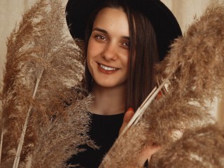 Wild_lionesss webcam girl as a performer. Gallery photo 1.