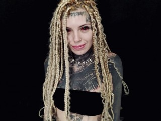 zombiemari webcam girl as a performer. Gallery photo 1.