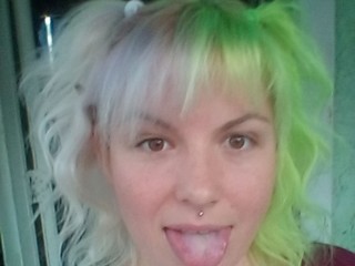 GoddessMarilynMonHoe webcam girl as a performer. Gallery photo 1.