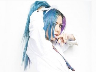 roberttssarah webcam girl as a performer. Gallery photo 2.