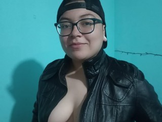 AddictedSamyTaboo webcam girl as a performer. Gallery photo 3.