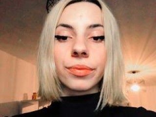 KatrinaModel webcam girl as a performer. Gallery photo 1.