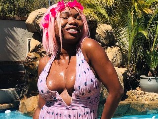 MarryP500 webcam girl as a performer. Gallery photo 2.