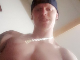 Indexed Webcam Grab of Kinkylilboy4u