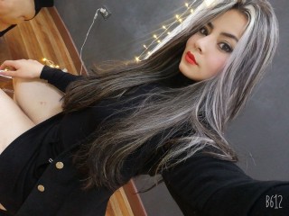 AnaiBaezz webcam girl as a performer. Gallery photo 2.