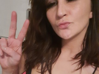 Juliet_Hunter webcam girl as a performer. Gallery photo 1.