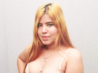 Lis_Evans webcam girl as a performer. Gallery photo 1.