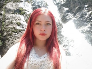 Isabella_Reyes webcam girl as a performer. Gallery photo 1.