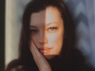 SpaceYennefer webcam girl as a performer. Gallery photo 1.