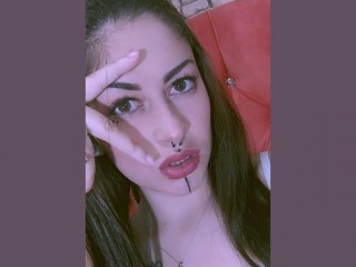 AnnaakBarso webcam girl as a performer. Gallery photo 1.