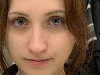 IvyMeow webcam girl as a performer. Gallery photo 1.