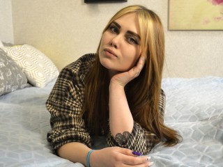 MindiMalone webcam girl as a performer. Gallery photo 1.