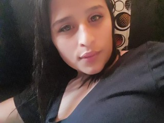 amberwilliss webcam girl as a performer. Gallery photo 1.