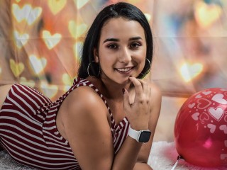 Georgina_Brownn webcam girl as a performer. Gallery photo 1.