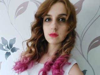 JasmineXXXCandy webcam girl as a performer. Gallery photo 2.