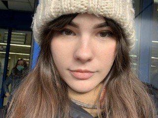 YouSexyDeviL webcam girl as a performer. Gallery photo 1.