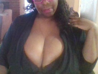 Indexed Webcam Grab of Erotic74