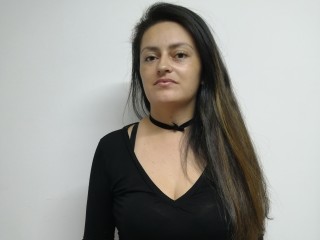 CrystaRose webcam girl as a performer. Gallery photo 1.