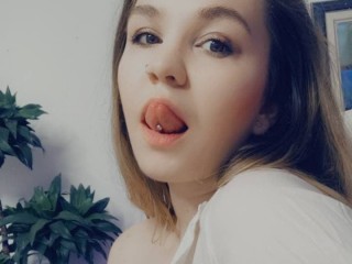 Moni_Wet webcam girl as a performer. Gallery photo 1.