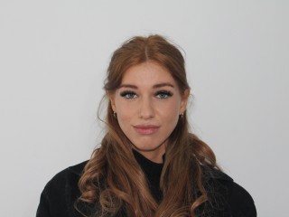 AudreyHarris webcam girl as a performer. Gallery photo 1.