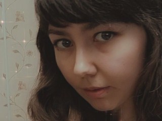 SallyCounter webcam girl as a performer. Gallery photo 3.