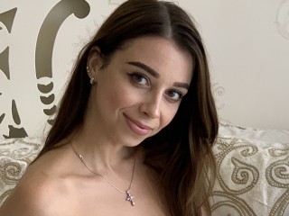 SexyMiamiLove webcam girl as a performer. Gallery photo 1.