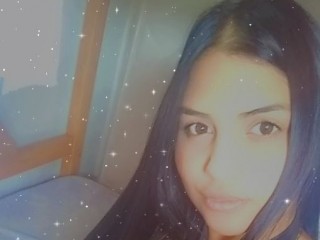Indexed Webcam Grab of Aryana_harper
