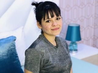 Layla_Rivera webcam girl as a performer. Gallery photo 1.