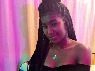 whitnegrey webcam girl as a performer. Gallery photo 1.