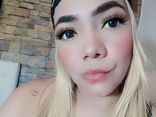 tazme_sexx webcam girl as a performer. Gallery photo 2.