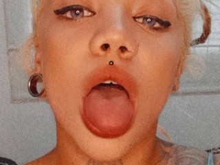 Naija_xplicit webcam girl as a performer. Gallery photo 1.