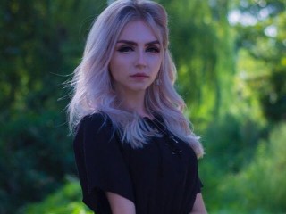 Bela_Roza webcam girl as a performer. Gallery photo 2.