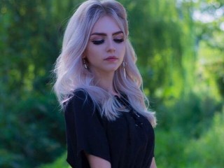 Bela_Roza webcam girl as a performer. Gallery photo 3.