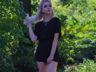 Bela_Roza webcam girl as a performer. Gallery photo 4.