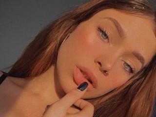 Megaaan_xx webcam girl as a performer. Gallery photo 2.